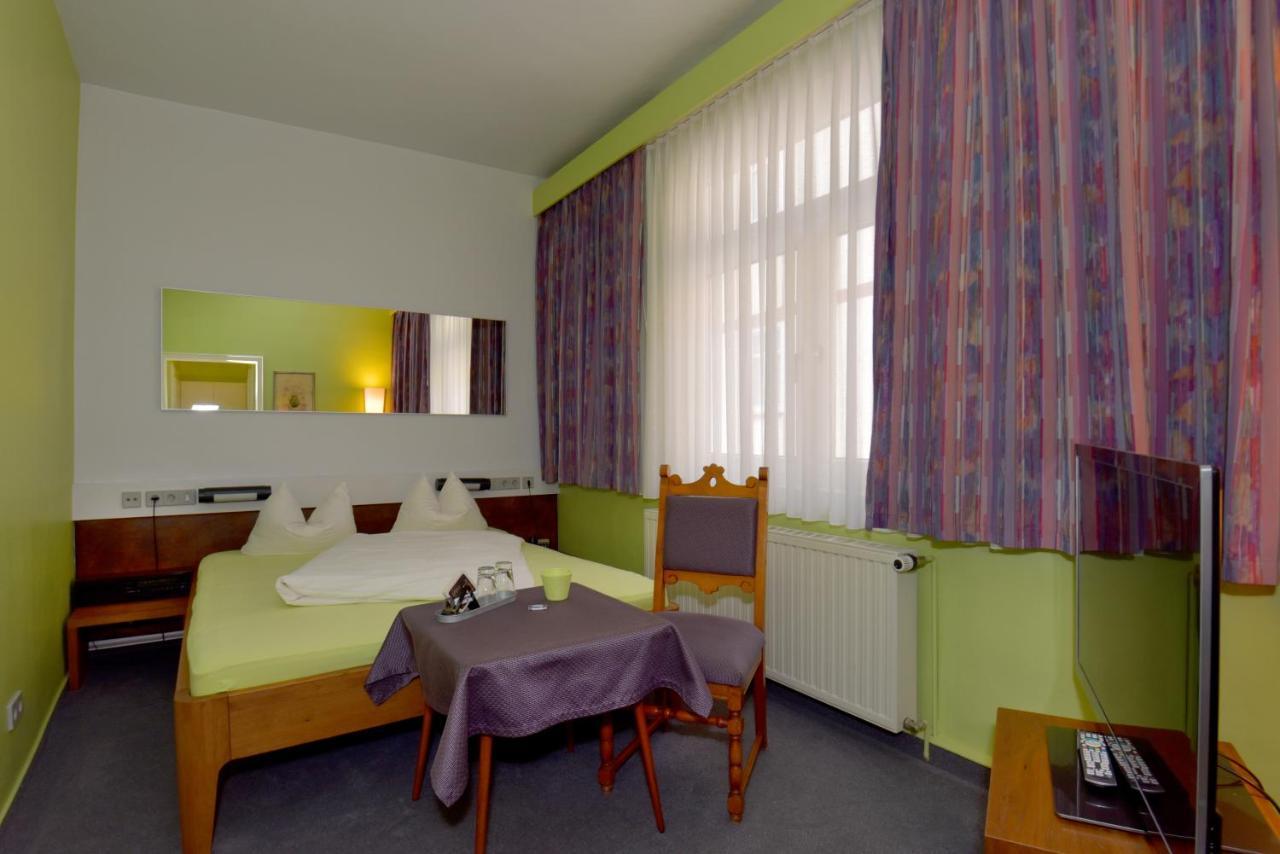 Hotel Goldene Sonne Arnstadt Exteriér fotografie